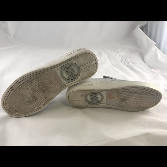Michael Kors Slip on Shoes size 1 - Picture 5 of 10